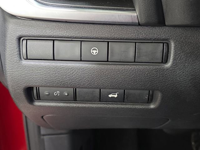 Used 2023 Nissan Rogue SV w/ SV Premium Package AWD/4WD image 24