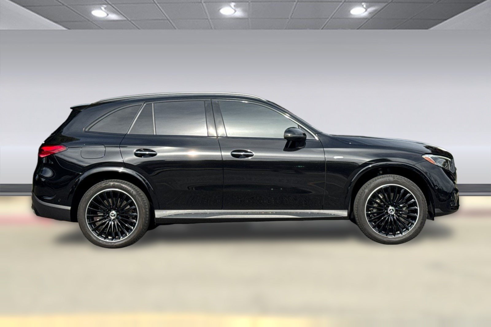 Certified 2025 Mercedes-Benz GLC 350e 4MATIC image 8