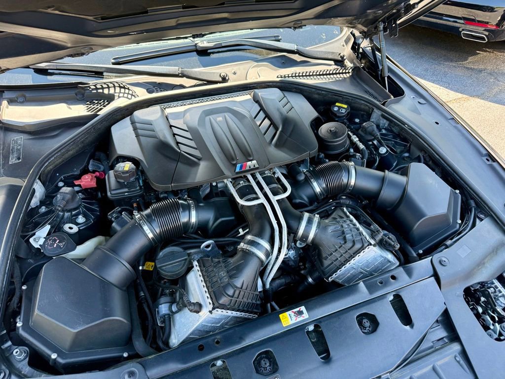 Used 2016 BMW M6 Gran Coupe image 5