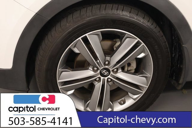 Used 2016 Hyundai Santa Fe Limited w/ Option Group 04 AWD/4WD image 9