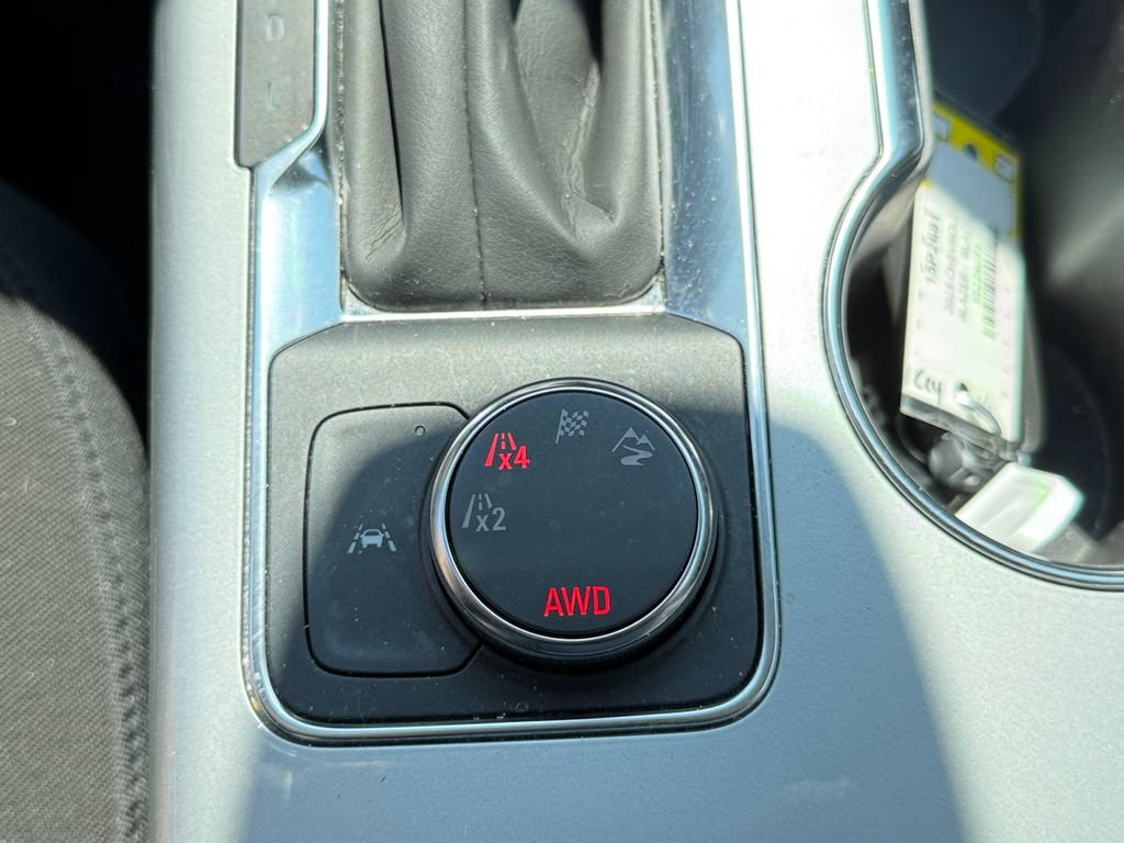 Used 2025 Chevrolet Blazer LT AWD/4WD image 47