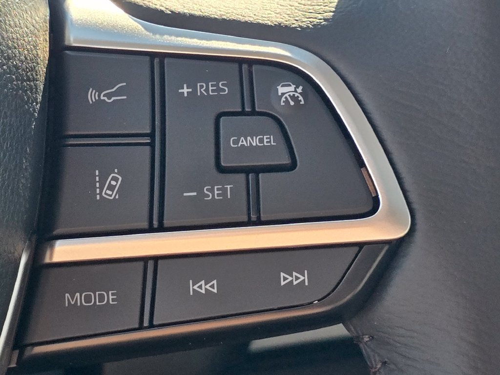 New 2026 Toyota Sienna XLE FWD image 32