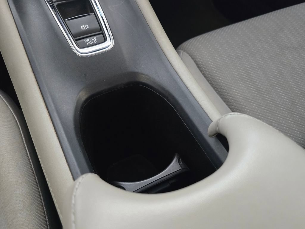 Used 2018 Honda HR-V EX image 24
