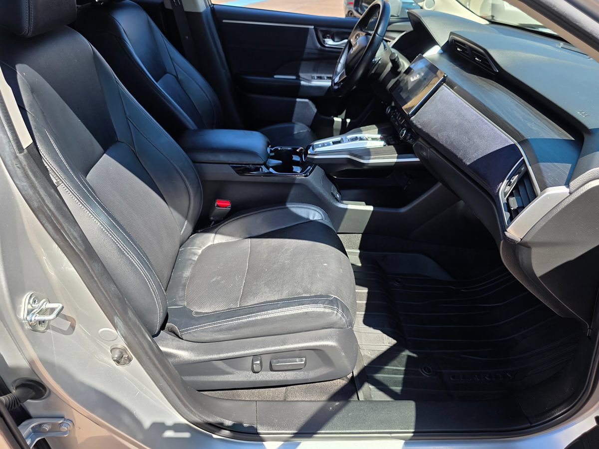 Used 2018 Honda Clarity Touring image 17