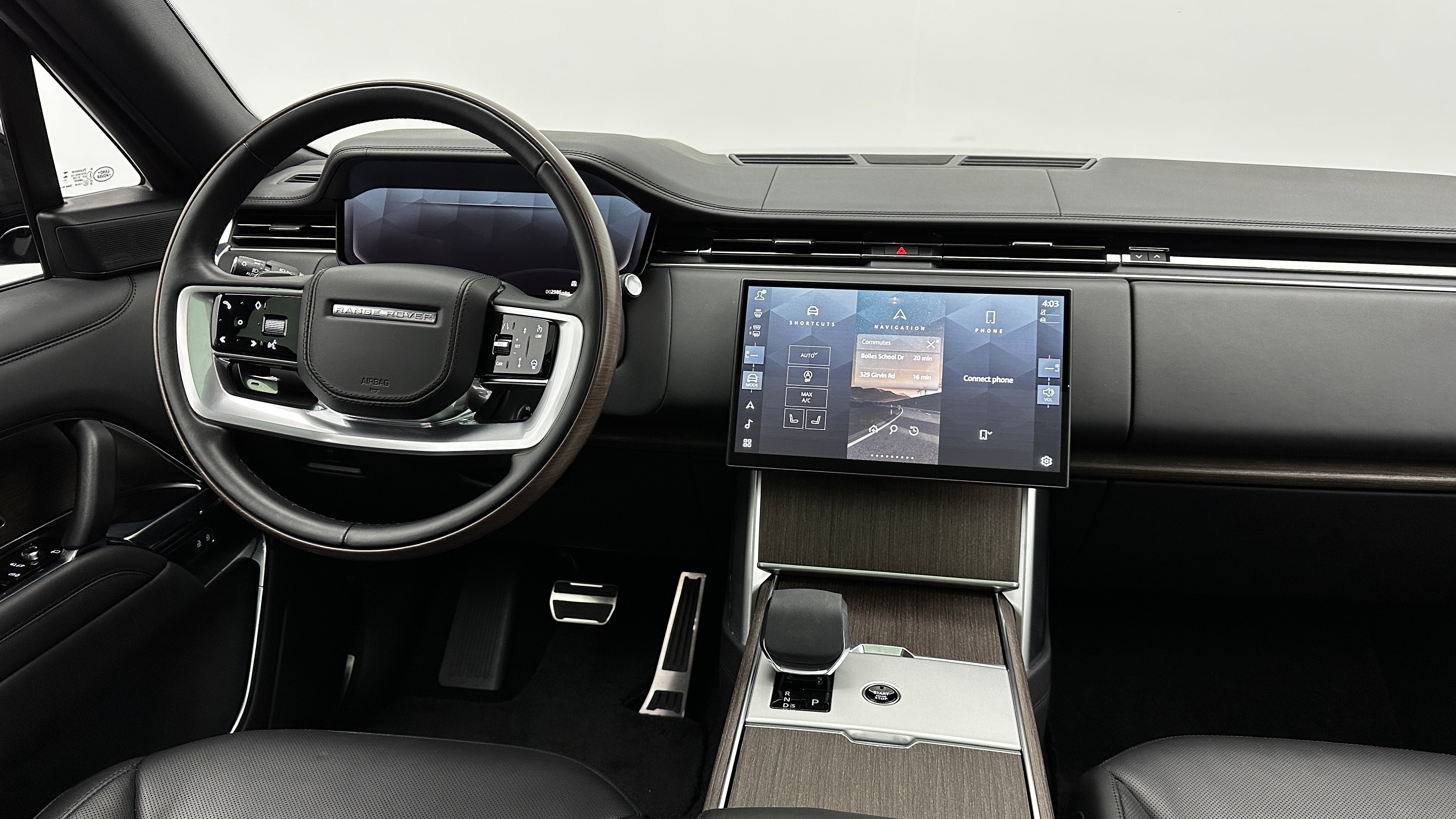 Used 2025 Land Rover Range Rover Long Wheelbase SE image 34