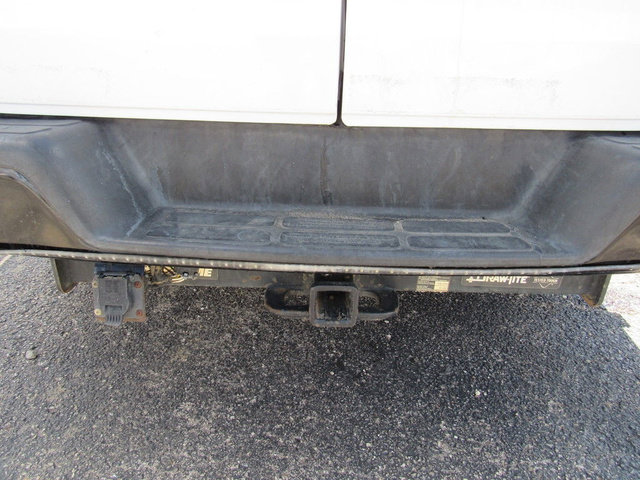 Used 2015 Chevrolet Express 2500 RWD image 21
