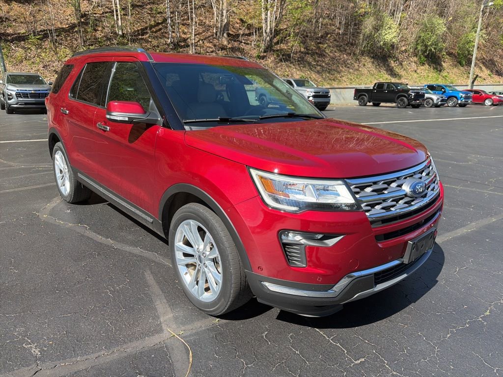 Used 2018 Ford Explorer Limited w/ Equipment Group 301A image 4