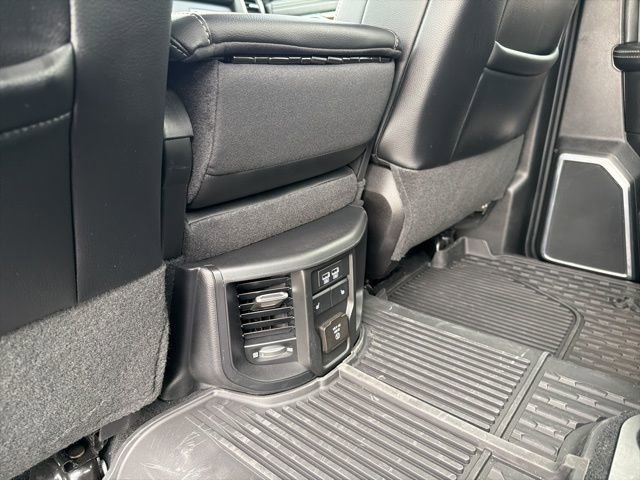 Used 2024 RAM 3500 Laramie AWD/4WD image 30
