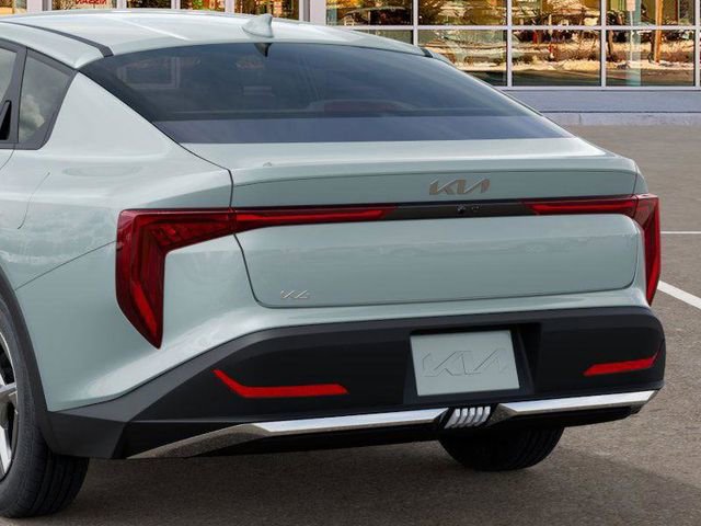 New 2026 Kia K4 LXS image 13