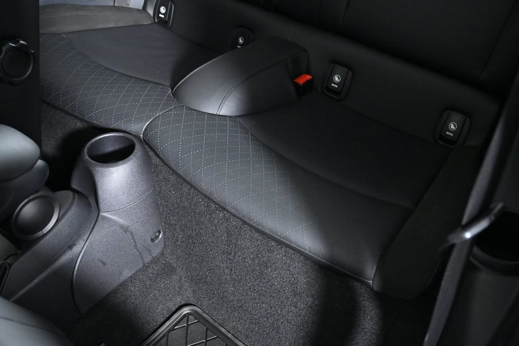 Used 2022 MINI Cooper S image 26