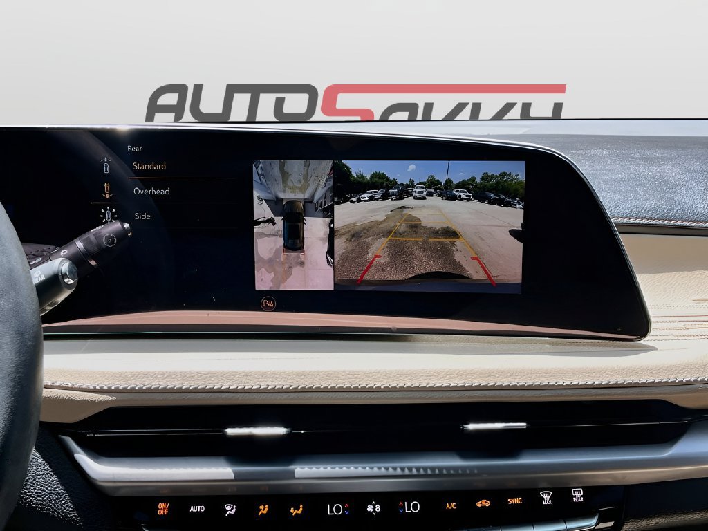 Used 2025 Cadillac XT4 Premium Luxury FWD image 14