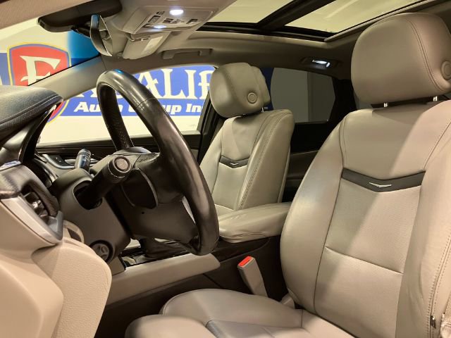 Used 2014 Cadillac XTS Luxury image 17