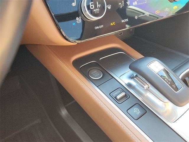 Used 2024 INFINITI QX60 Sensory w/ Cargo Package image 24