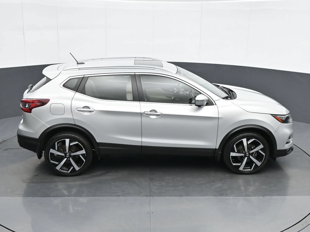 Used 2021 Nissan Rogue Sport SL w/ Premium Package AWD/4WD image 22