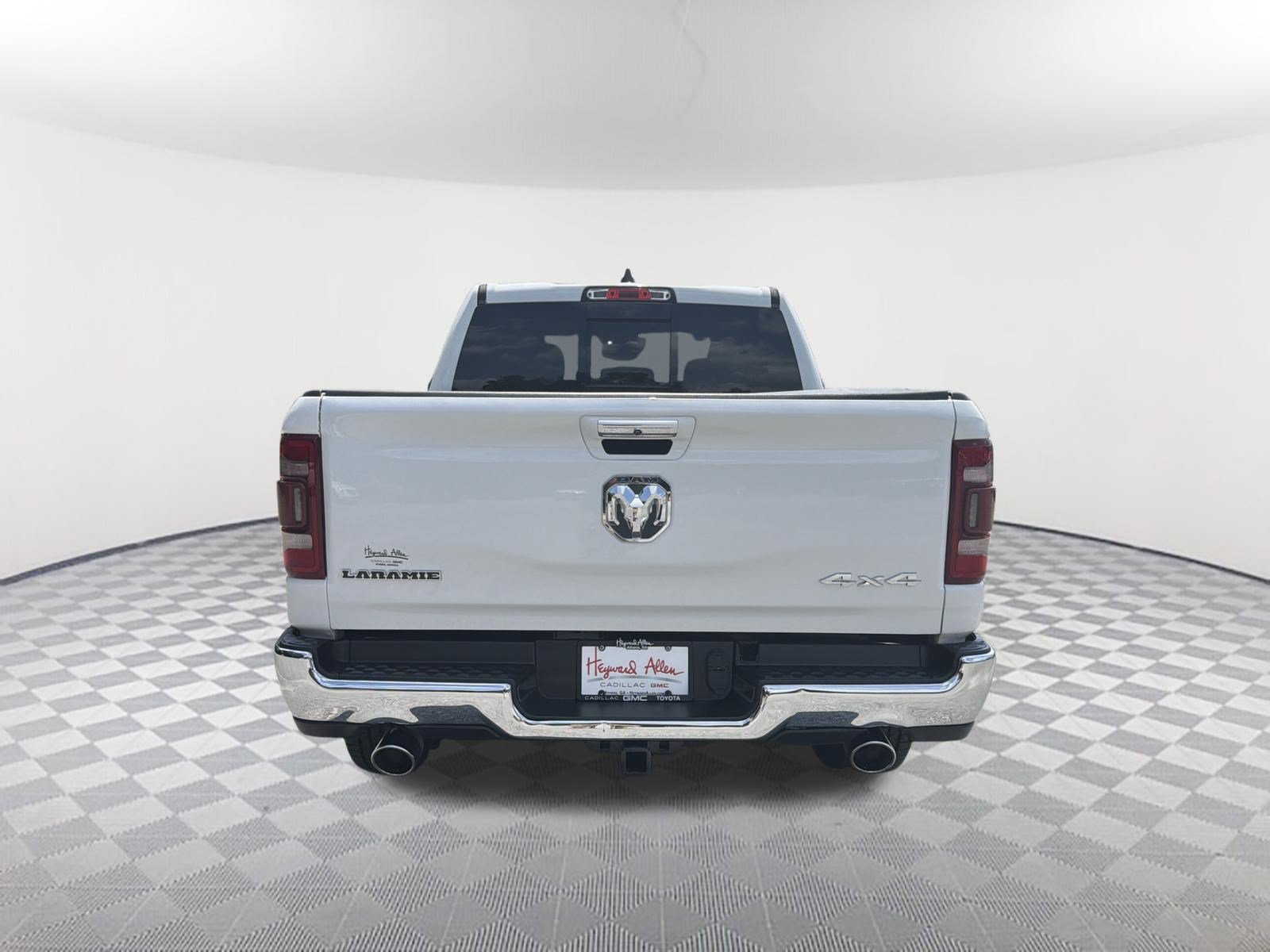Used 2021 RAM 1500 Laramie AWD/4WD image 5