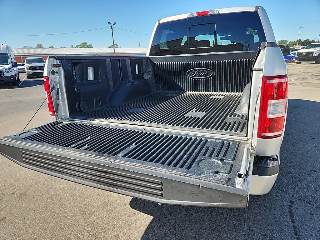 Used 2018 Ford F150 XLT w/ Equipment Group 302A Luxury AWD/4WD image 6