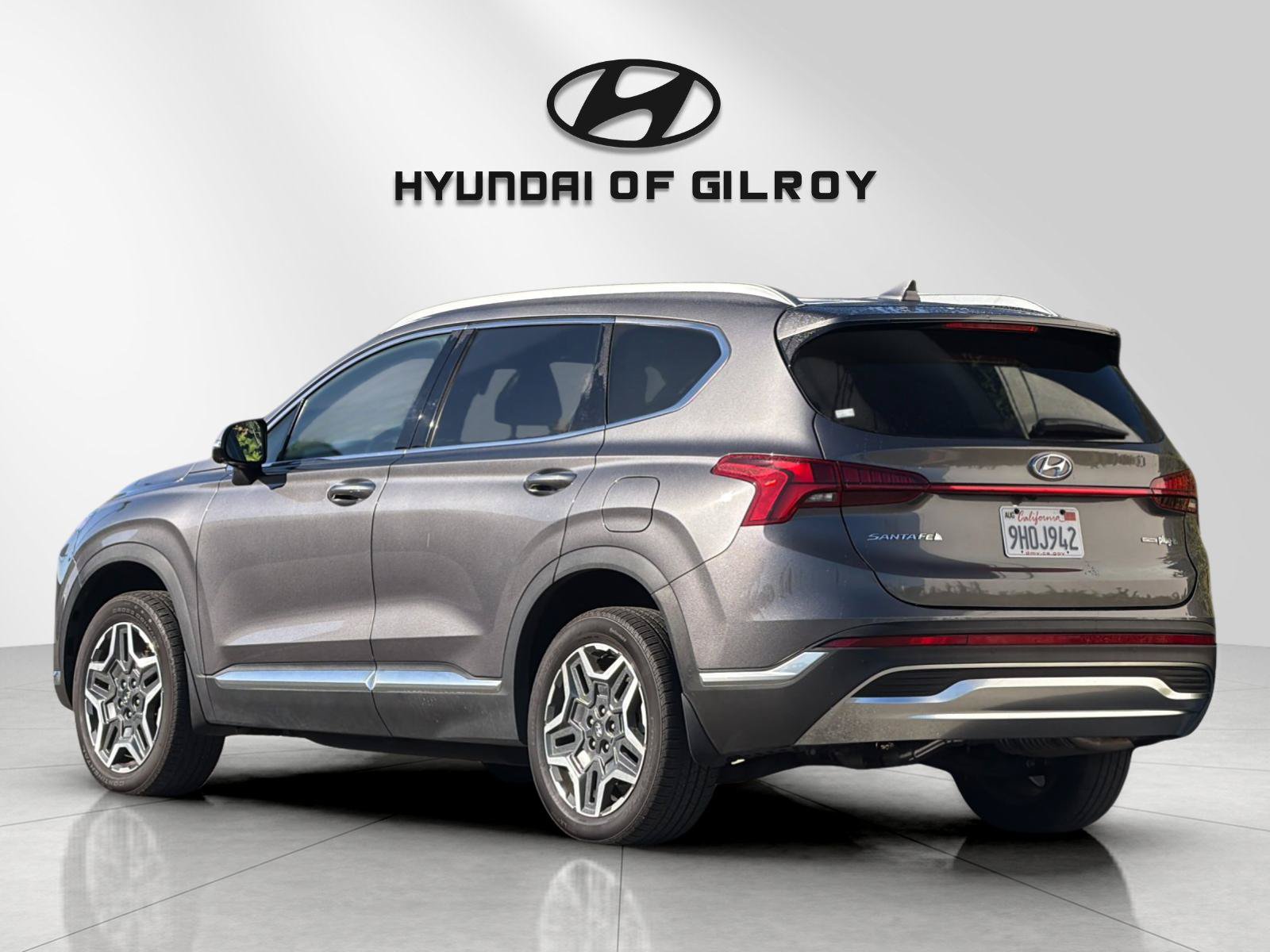 Certified 2023 Hyundai Santa Fe Limited AWD/4WD image 3