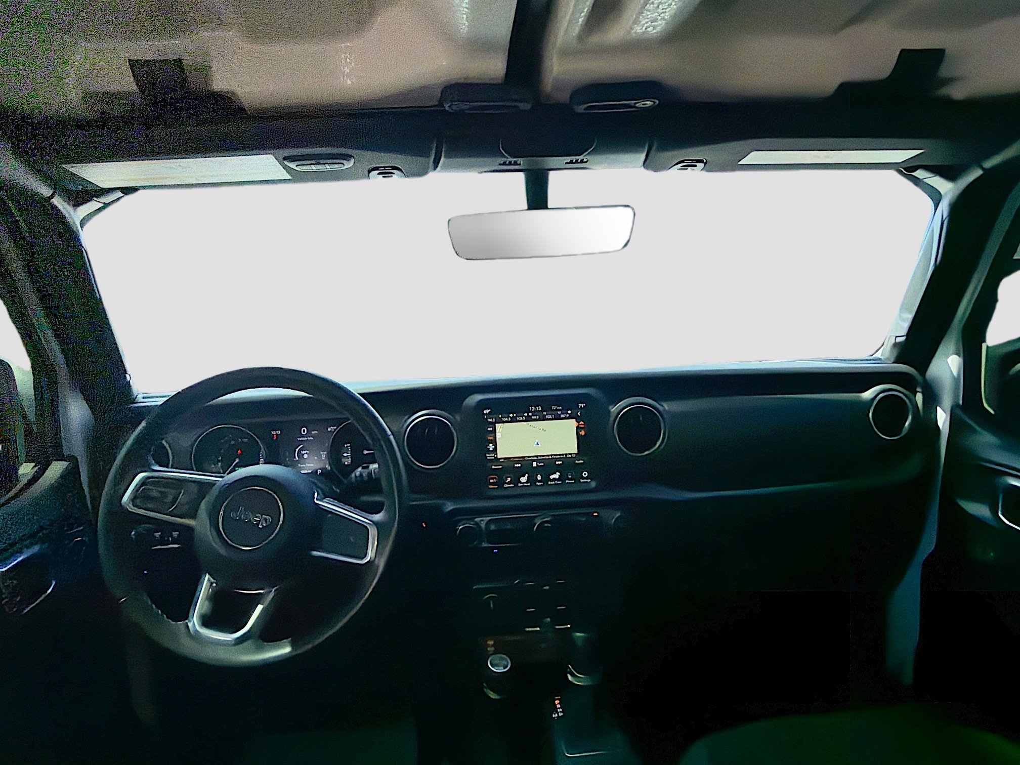 Used 2022 Jeep Wrangler Unlimited Rubicon 4xe w/ Cold Weather Group image 15