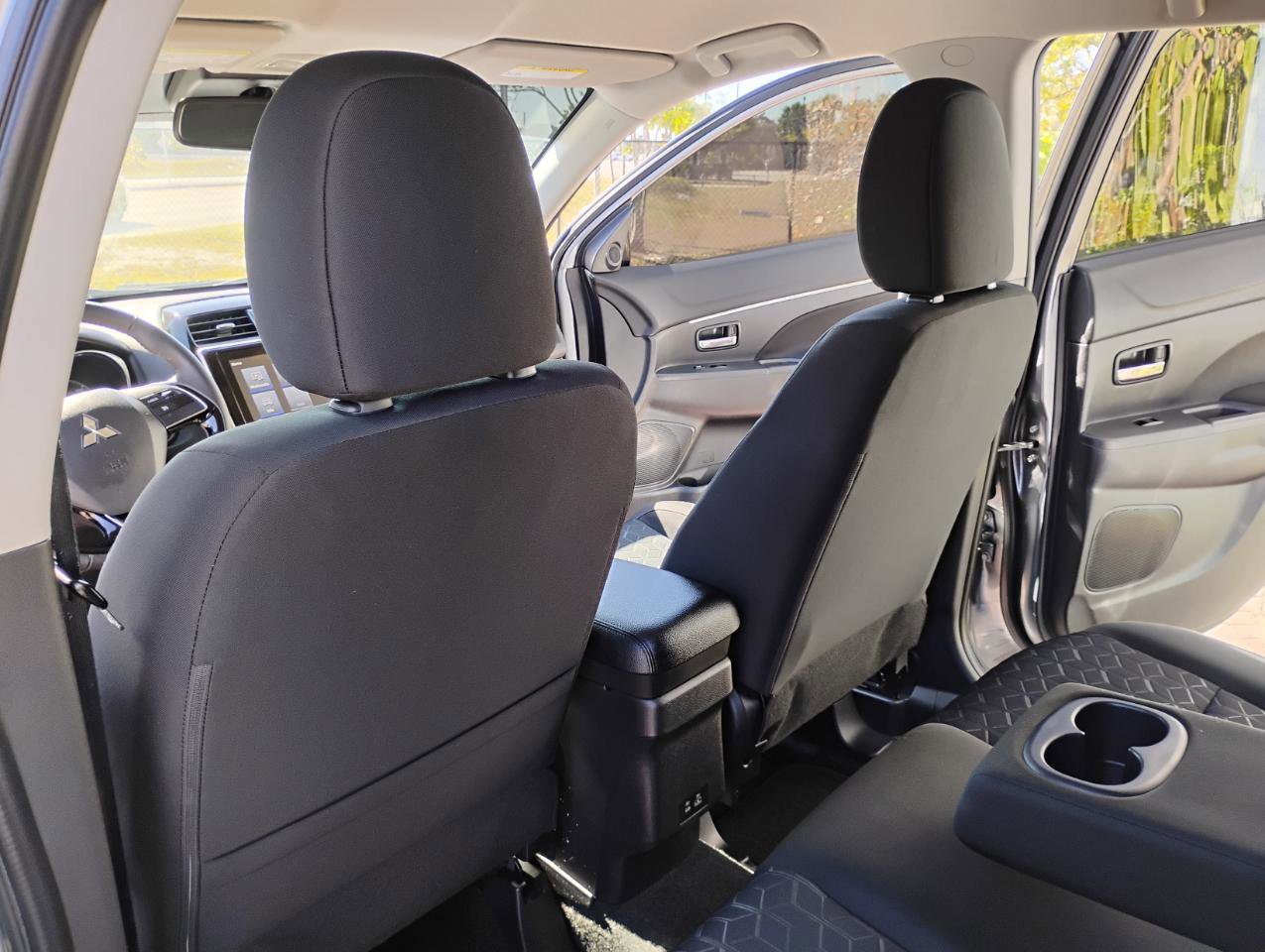 Used 2023 Mitsubishi Outlander Sport LE image 11