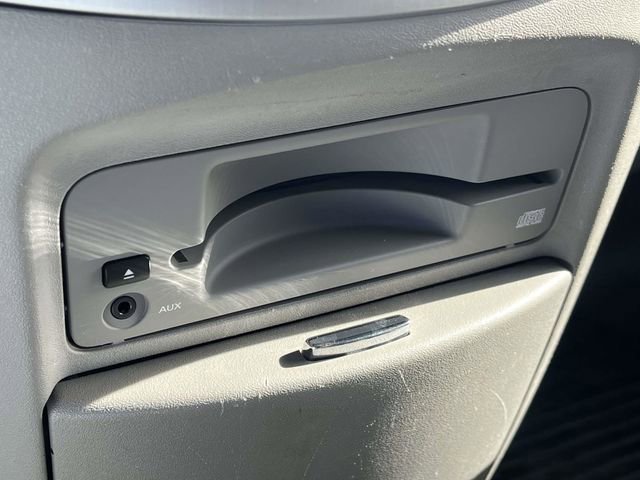 Used 2009 Nissan Quest w/ Seat Pkg image 29