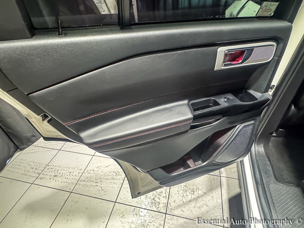 Used 2022 Ford Explorer ST-Line w/ Class IV Trailer Tow Package image 29