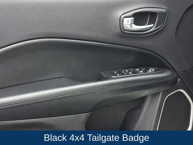 Used 2018 Jeep Compass Latitude w/ Popular Equipment Group image 22