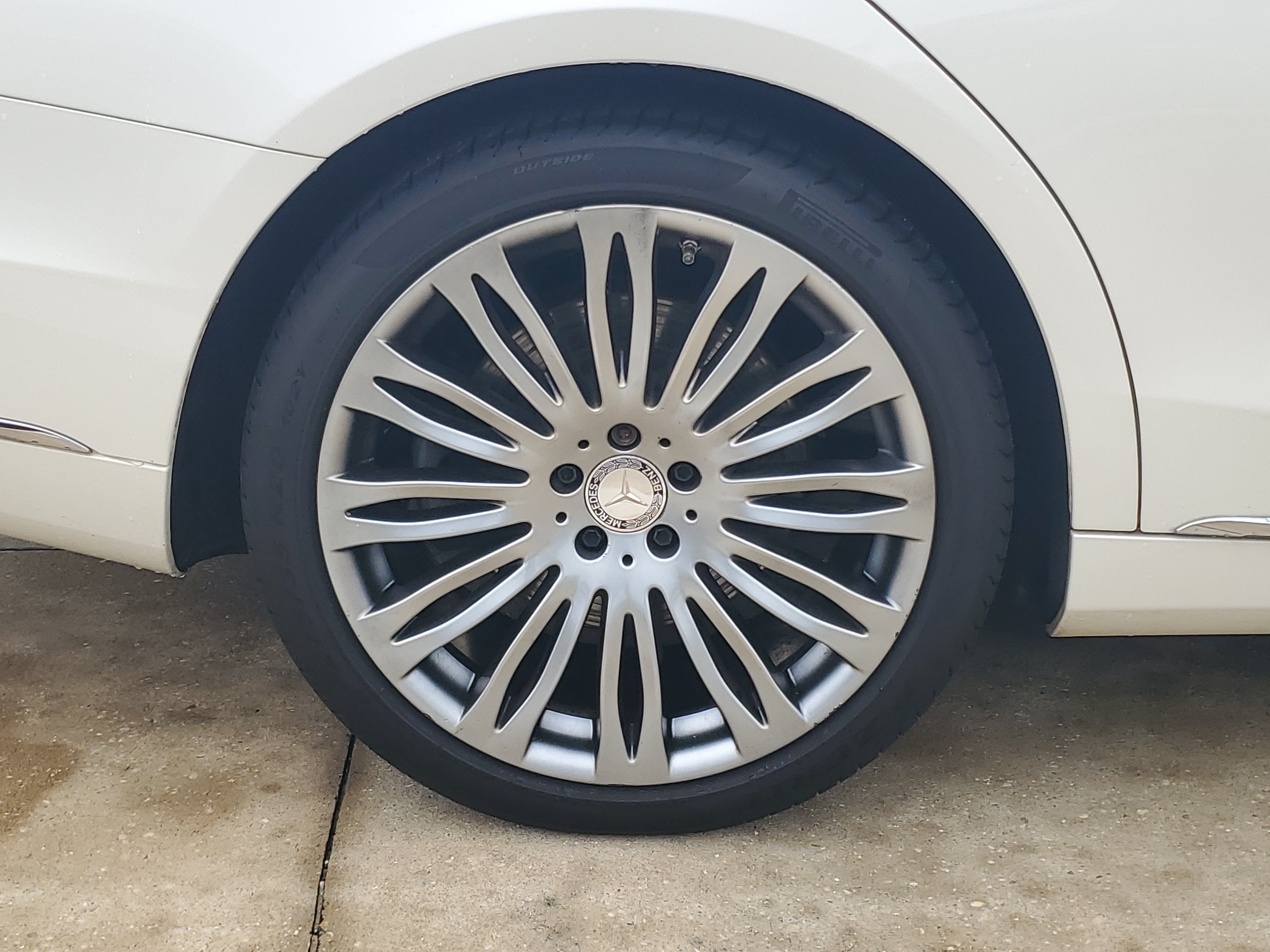 Used 2015 Mercedes-Benz S 550 Sedan image 9