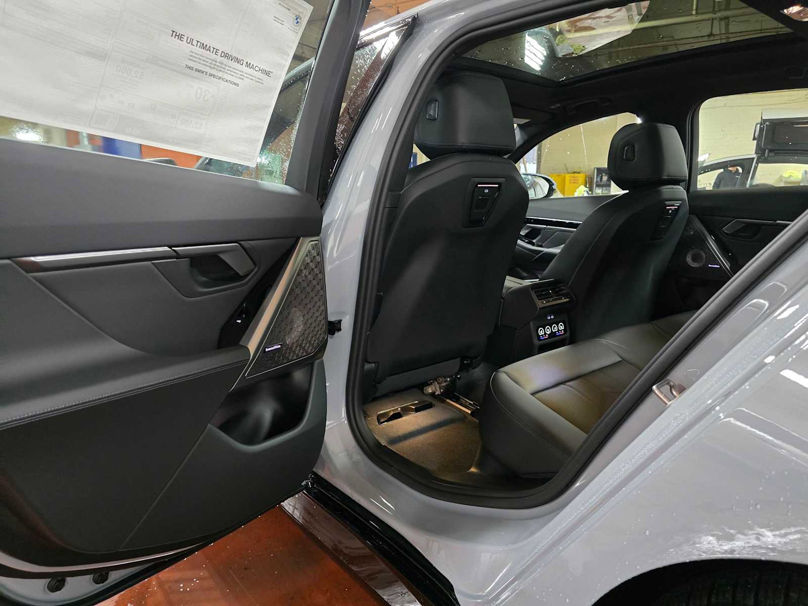 New 2026 BMW 530i xDrive w/ M Sport Package image 21