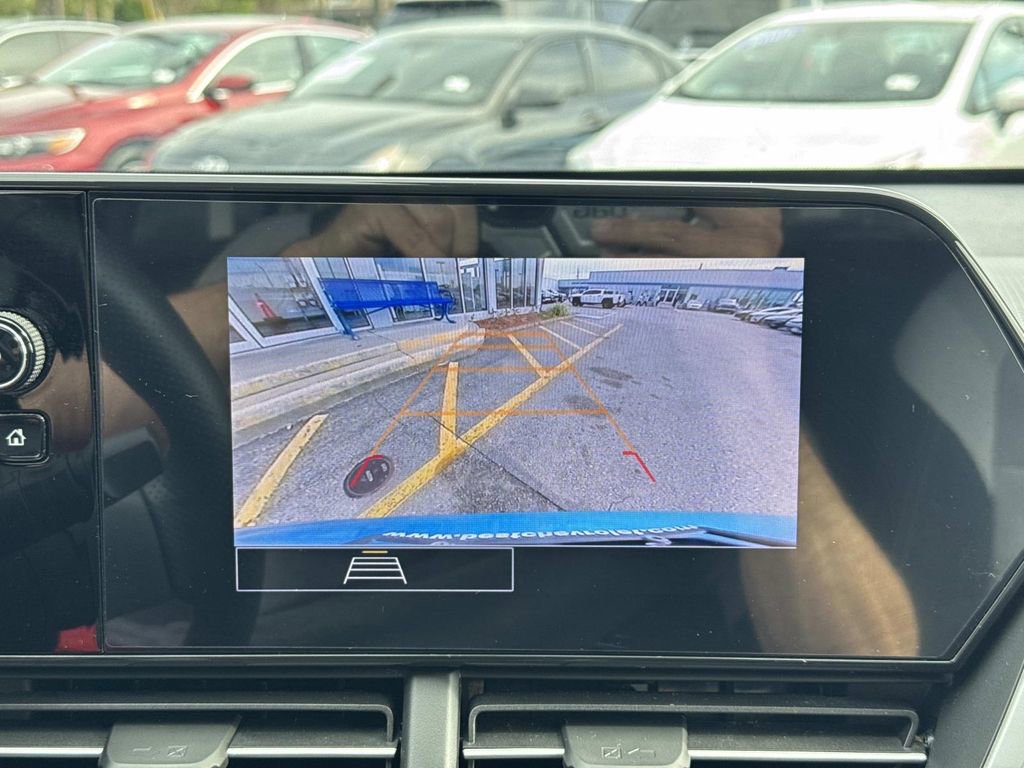 Used 2025 Chevrolet Trax RS image 27