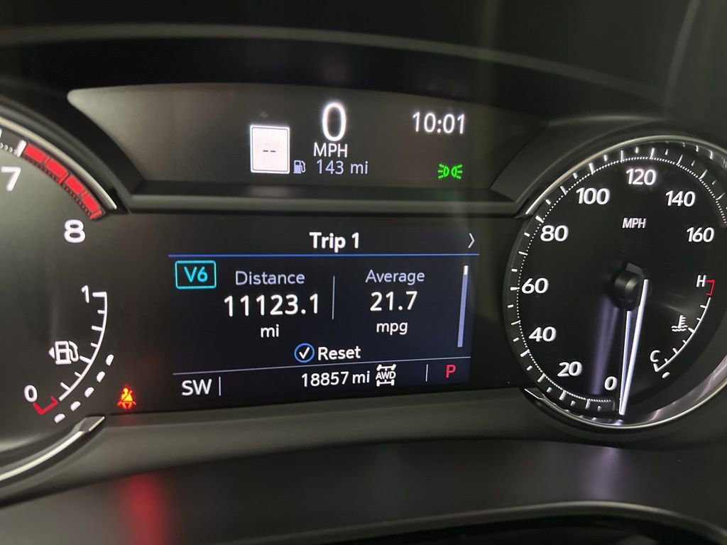 Certified 2025 Cadillac XT5 Premium Luxury image 40