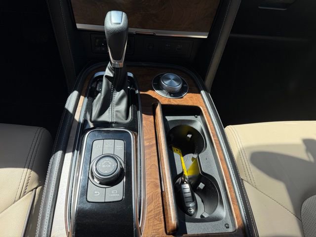 Used 2022 Nissan Armada SL w/ Captain's Chairs Package AWD/4WD image 24