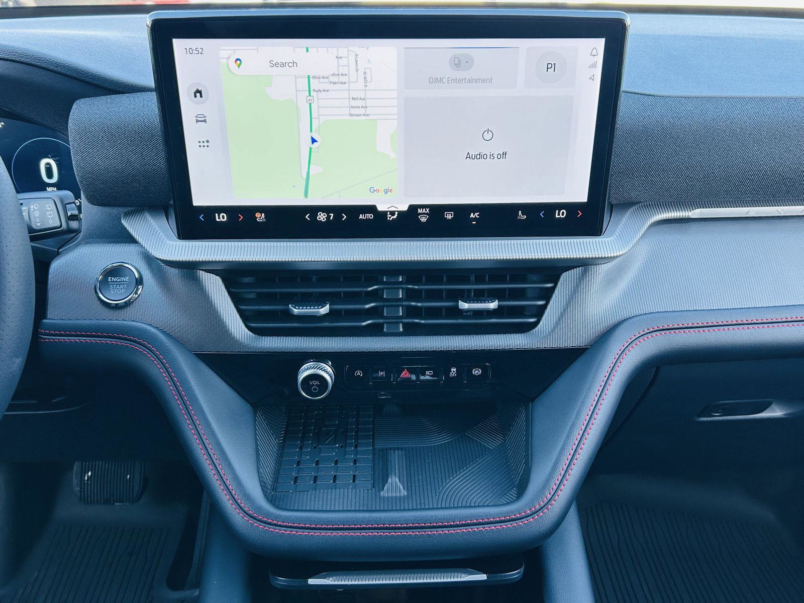 Used 2025 Ford Explorer ST-Line w/ Premium Package image 25