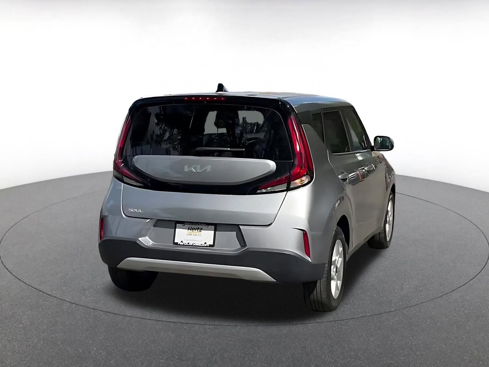 Used 2025 Kia Soul LX w/ LX Technology Package image 15