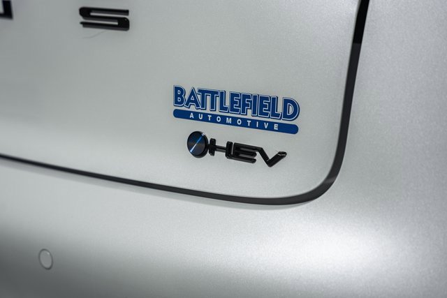 New 2026 Toyota Prius AWD image 8