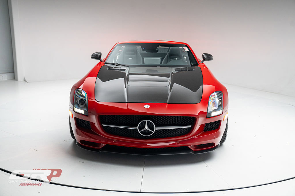 Used 2015 Mercedes-Benz SLS AMG GT Final Edition image 2