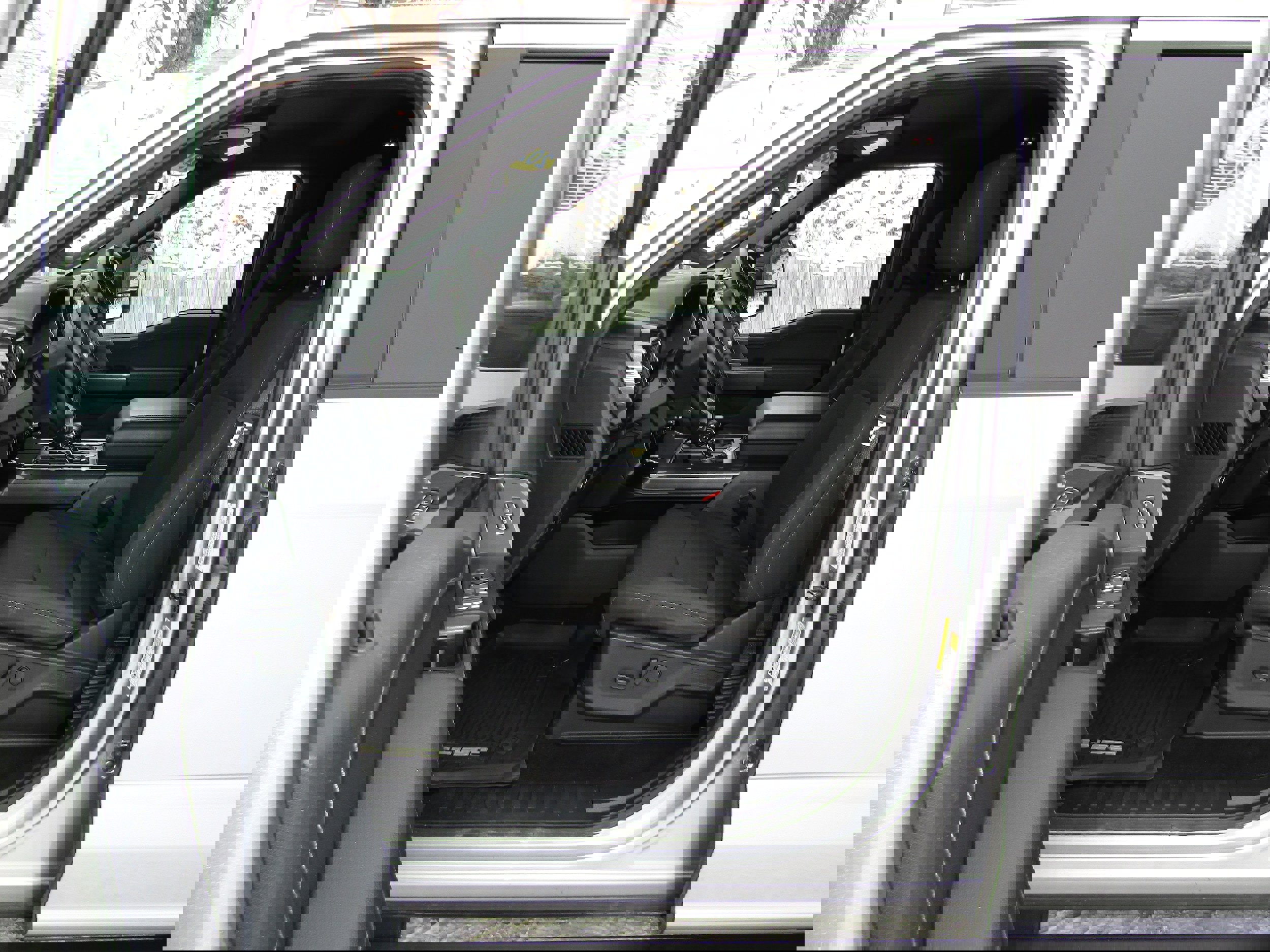 Used 2023 Ford F150 XLT w/ Equipment Group 302A High image 15