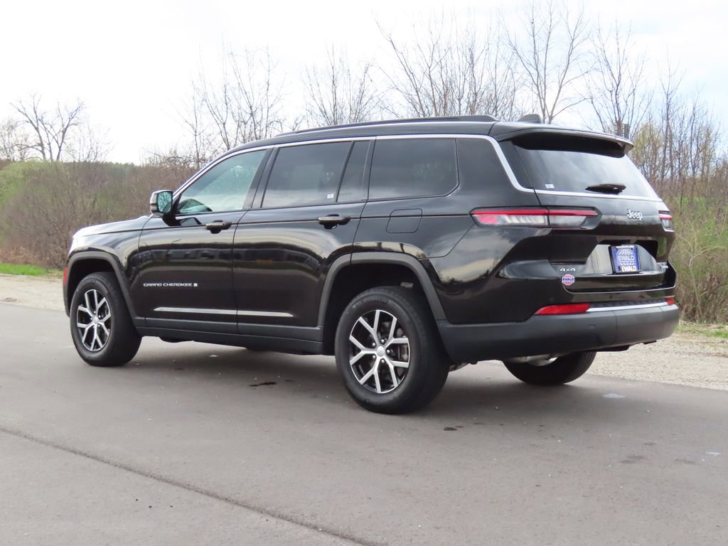 Certified 2024 Jeep Grand Cherokee L Limited AWD/4WD image 23