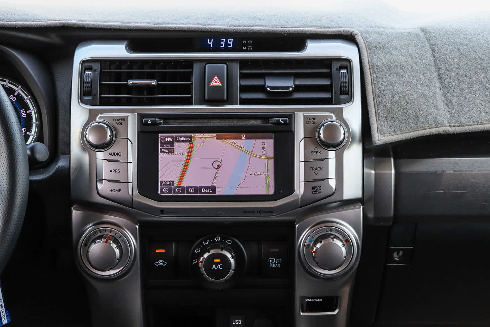 Used 2017 Toyota 4Runner SR5 image 14