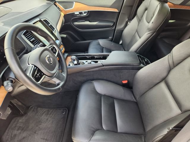 Used 2025 Volvo XC90 B6 Ultra image 9
