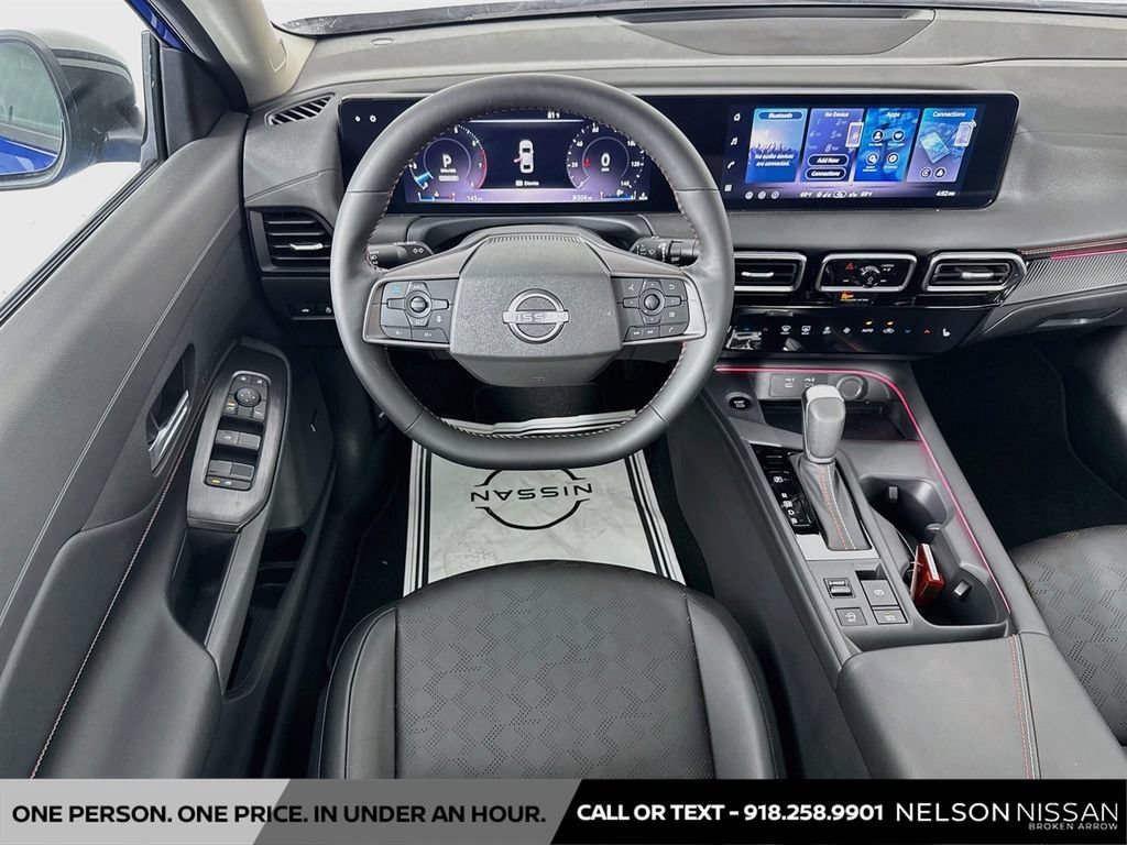 New 2026 Nissan Sentra SR w/ SR Premium Package FWD image 23