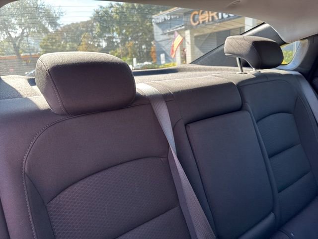 Used 2023 Chevrolet Malibu LT FWD image 15