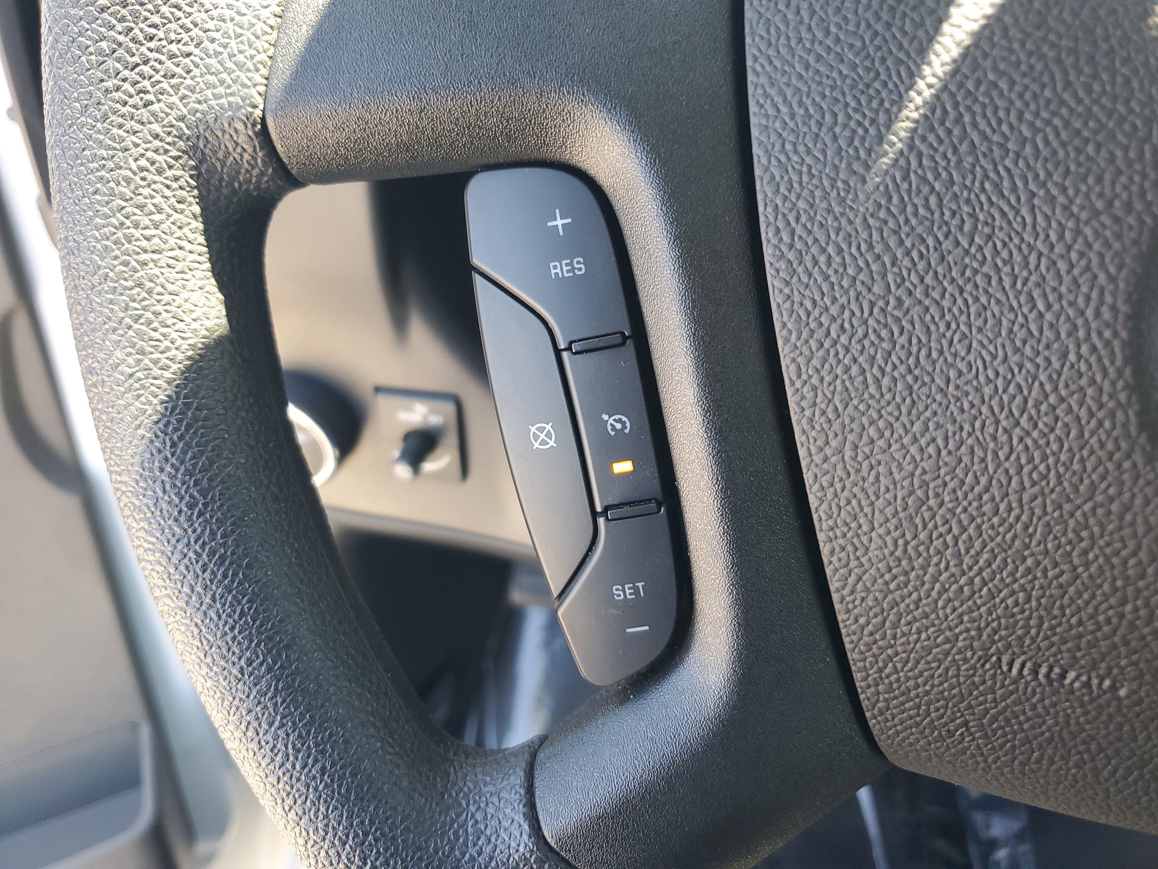 Used 2025 Chevrolet Express 3500 LT w/ LT Preferred Equipment Group RWD image 22