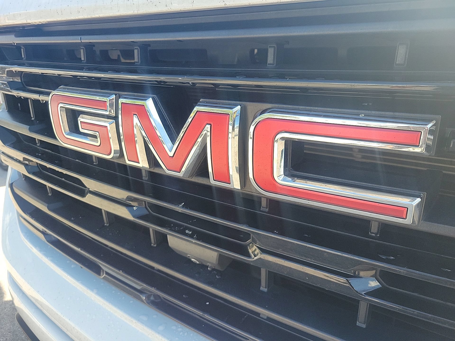 Used 2024 GMC Sierra 1500 Elevation w/ Preferred Package RWD image 5