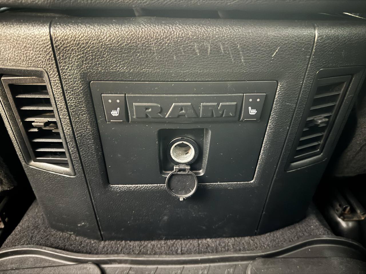 Used 2017 RAM 2500 Limited AWD/4WD image 21