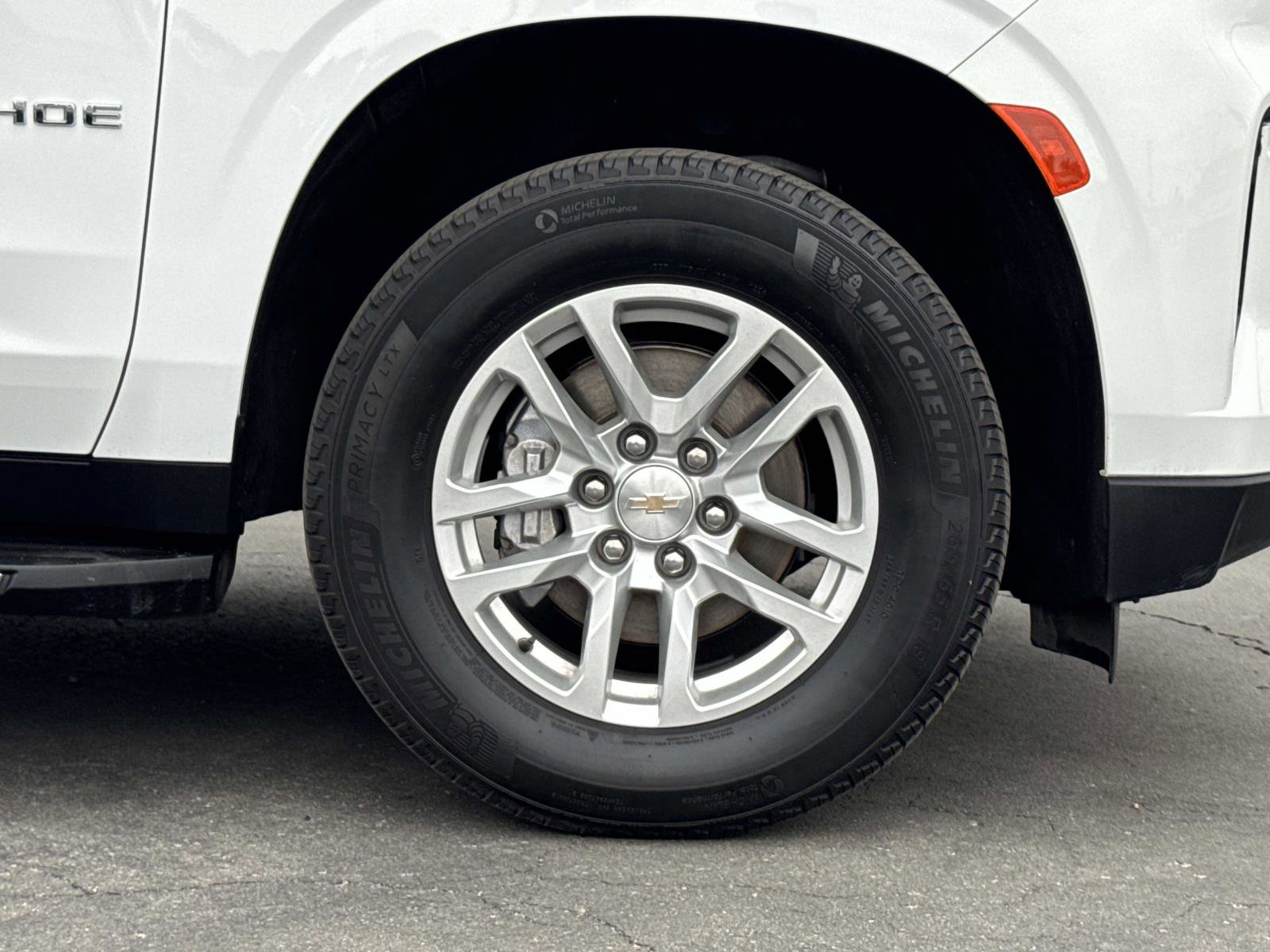 Used 2024 Chevrolet Tahoe LT image 30