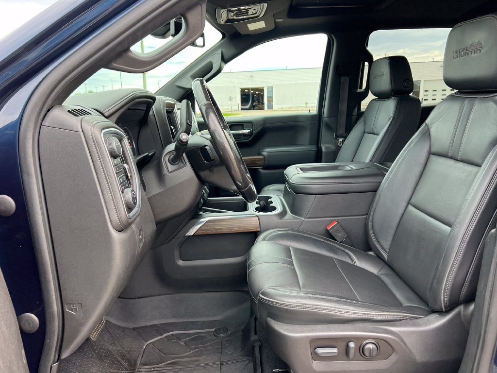 Used 2022 Chevrolet Silverado 1500 High Country AWD/4WD image 4