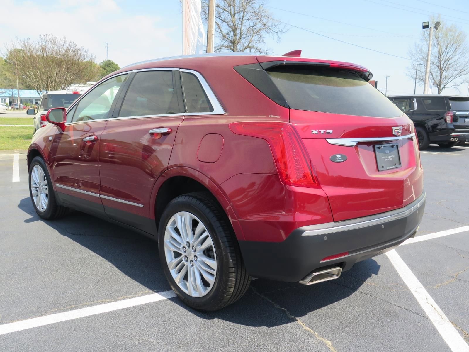 Used 2019 Cadillac XT5 Premium Luxury image 5