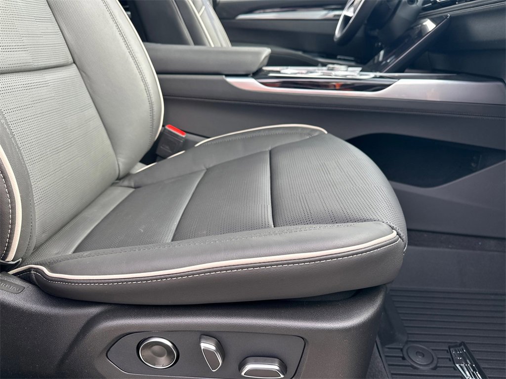 New 2026 Cadillac Escalade Sport w/ Touring Package image 13