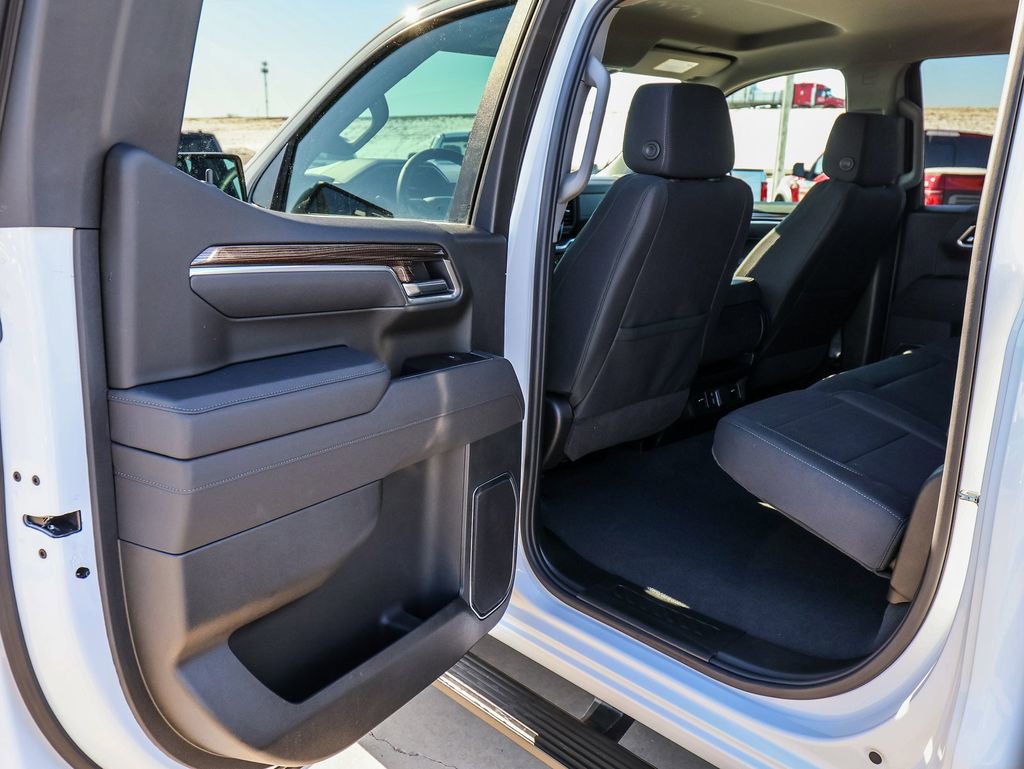 Certified 2026 Chevrolet Silverado 1500 LT image 24