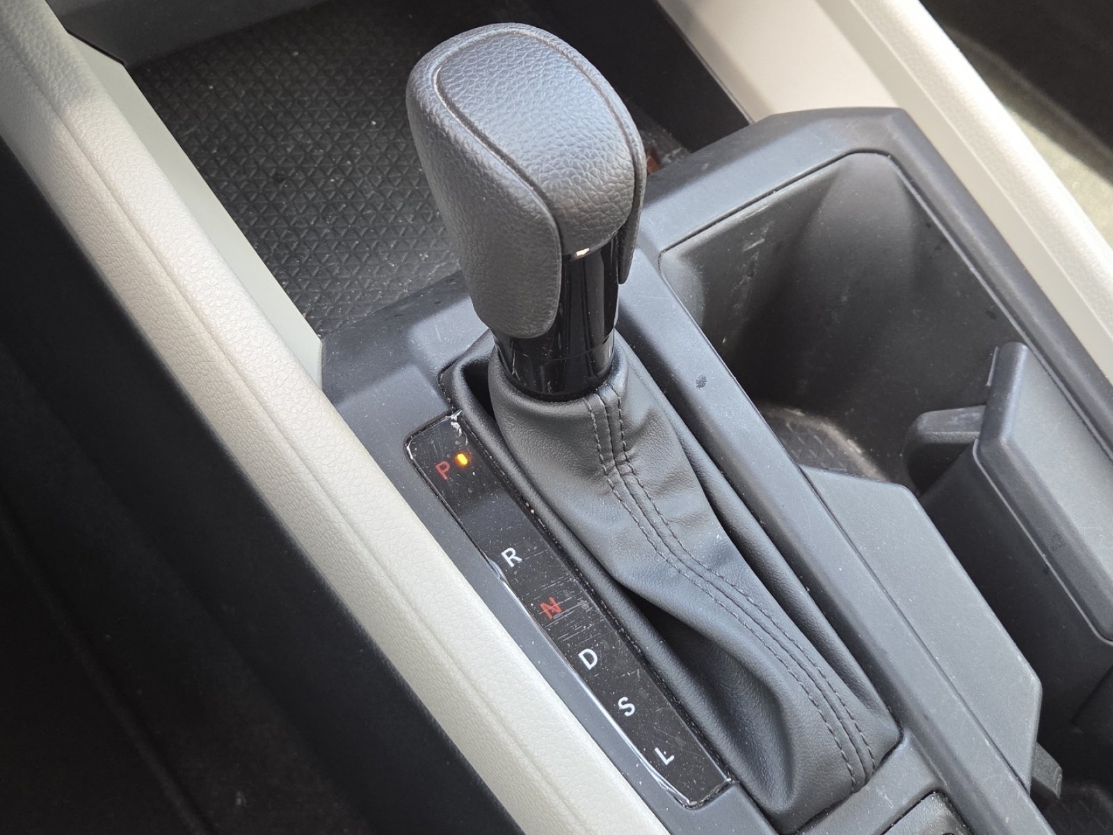 Used 2025 Honda Accord SE image 29